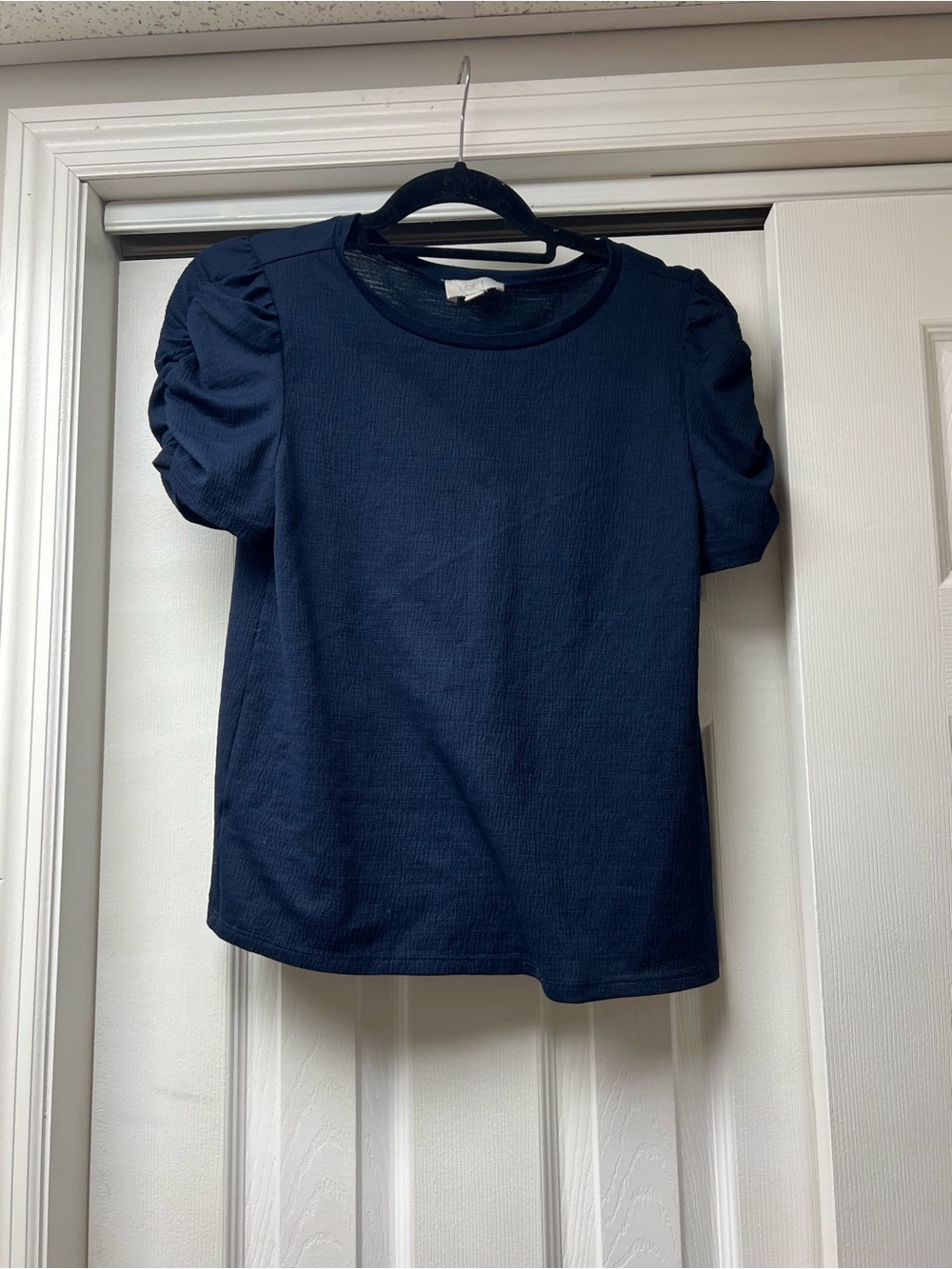 LOFT Navy Textured Short Sleeve Blouse